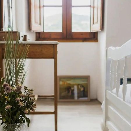 La Coletta Bel Appartement Typique Avec Balcon Centre Piana Пяна Екстериор снимка